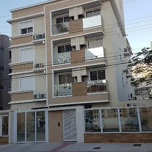 Novo Lar Floripa Canasvieiras , Florianópolis Brasil